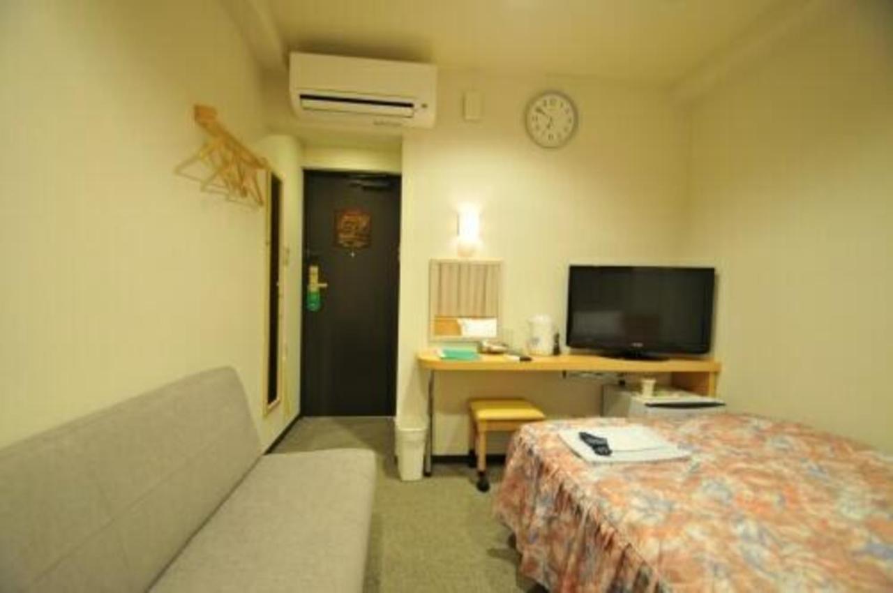 Hiroshima Ekimae Universal Hotel Exterior foto
